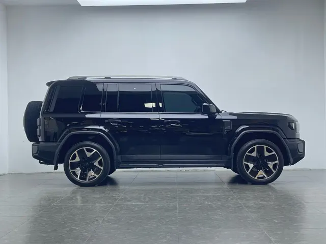 iCAR V27 — Фото автомобиля 9