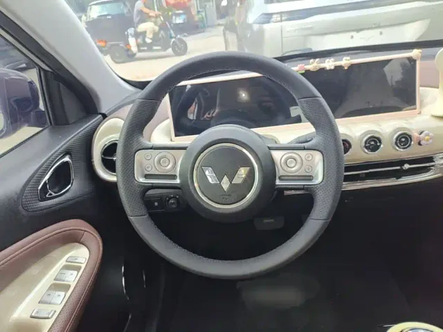 Wuling Bingo — Фото автомобиля 10