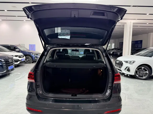 Volkswagen Tharu — Фото автомобиля 10