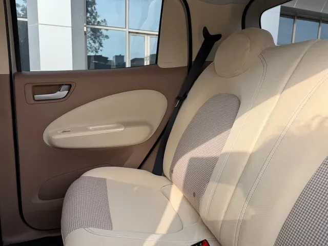 Wuling Hongguang Mini EV — Фото автомобиля 19