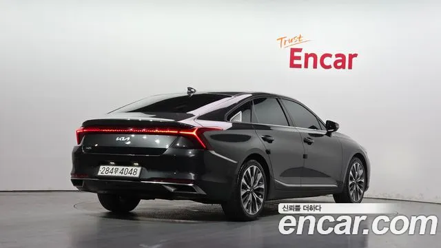 Kia K8 — Фото автомобиля 2