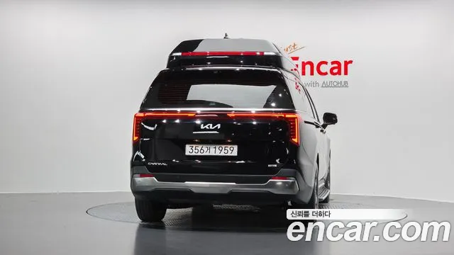 Kia Carnival 4th Gen — Фото автомобиля 4