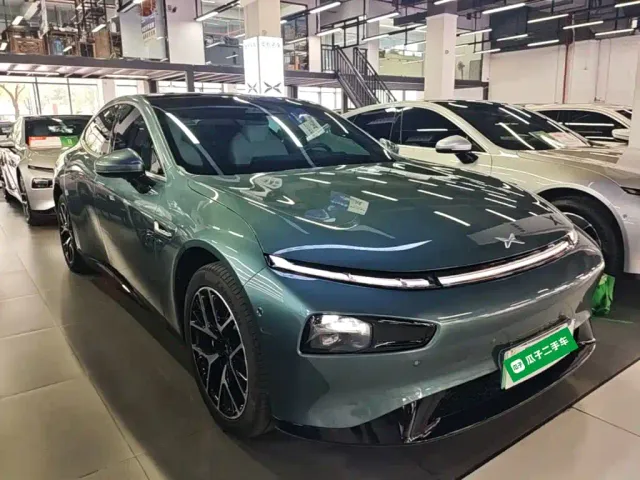 Xpeng P7 — Фото автомобиля 3