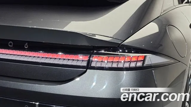Hyundai Ioniq 6 — Фото автомобиля 8