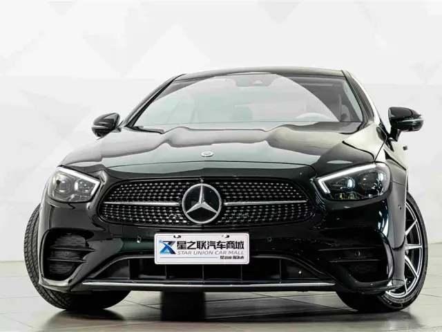 Mercedes-Benz E-Class — Фото автомобиля 4