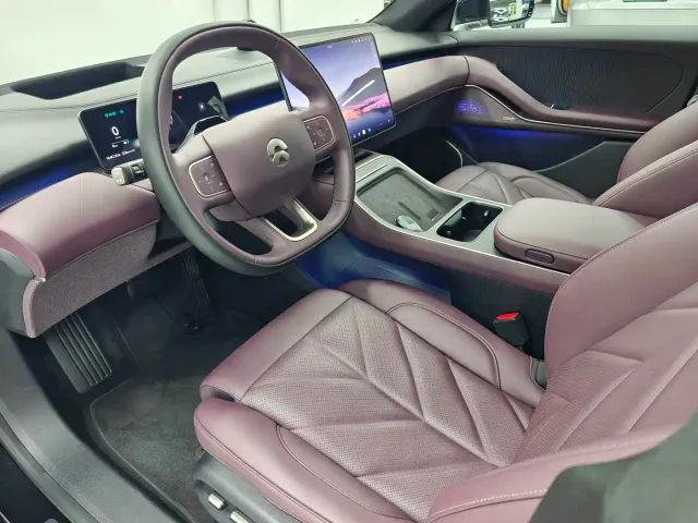 Nio ET5 Touring — Фото автомобиля 14