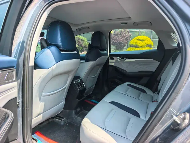 Geely Xingrui — Фото автомобиля 11
