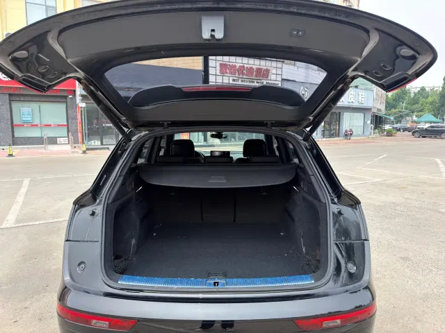 Audi Q5L — Фото автомобиля 16