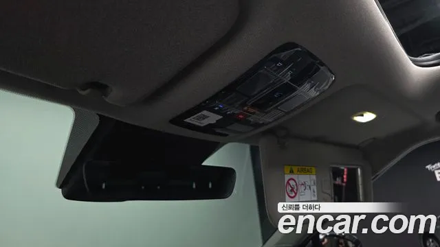 Hyundai Santafe Santa Fe (MX5) Бензин 2.5T 2WD — Фото автомобиля 14