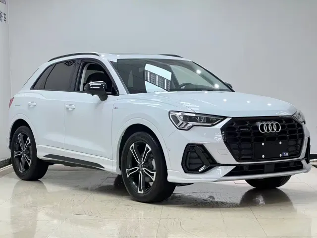 Audi Q3 — Фото автомобиля 3