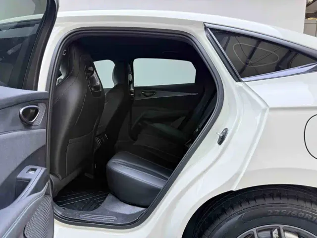 BYD Seal 06 — Фото автомобиля 15