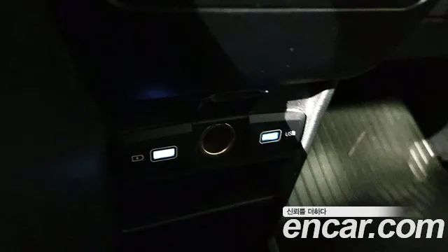 Hyundai Staria Staria Карго 3 места — Фото автомобиля 19