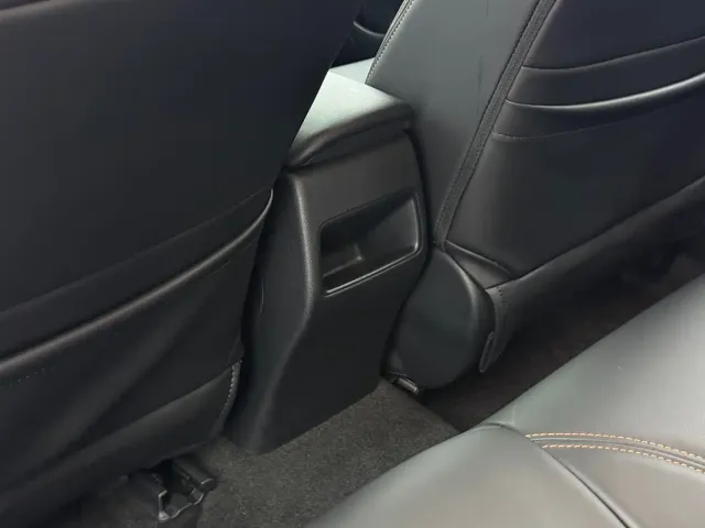 Toyota Corolla — Фото автомобиля 11