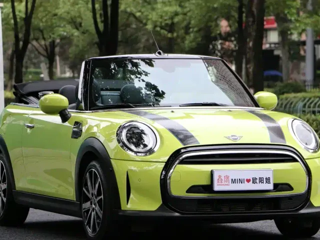 MINI Hatch — Фото автомобиля 3