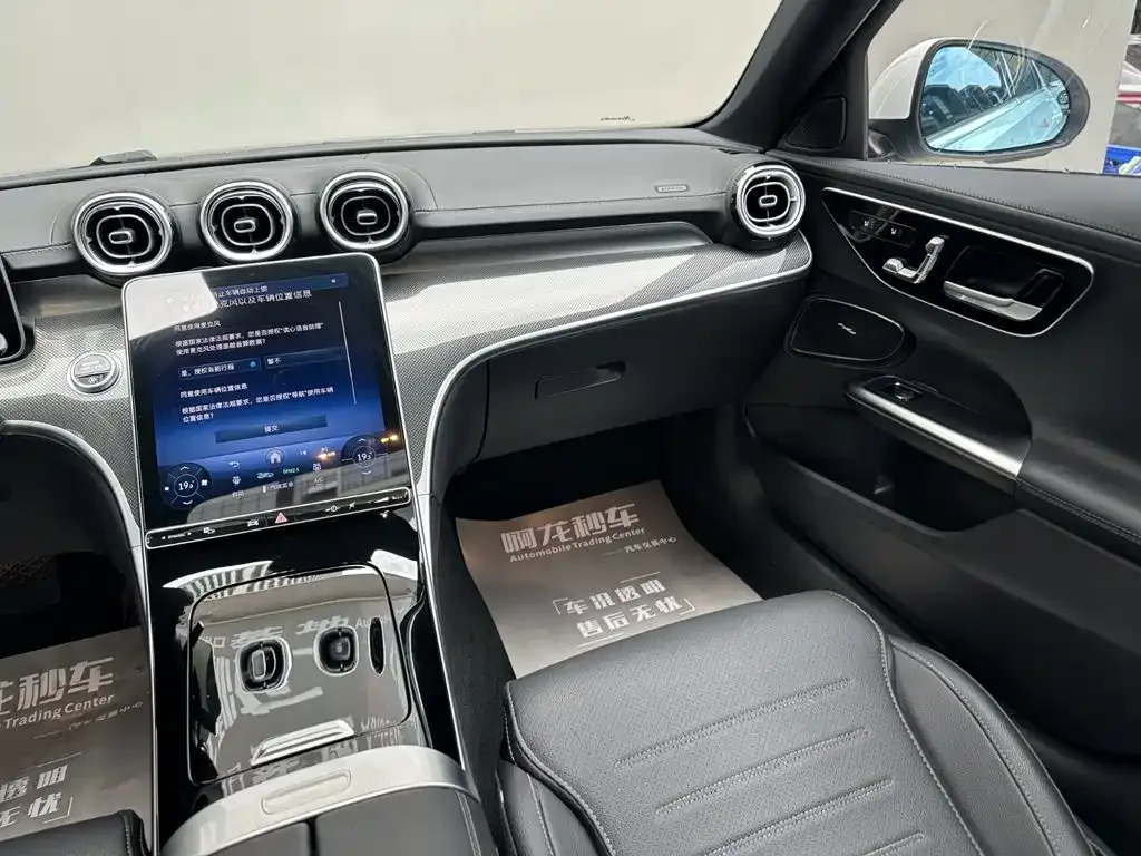 Mercedes-Benz Mercedes-Benz C-Class 2025 Facelift C 260 L Sport Edition — Фото автомобиля 7