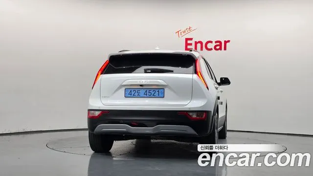 Kia Niro New — Фото автомобиля 4