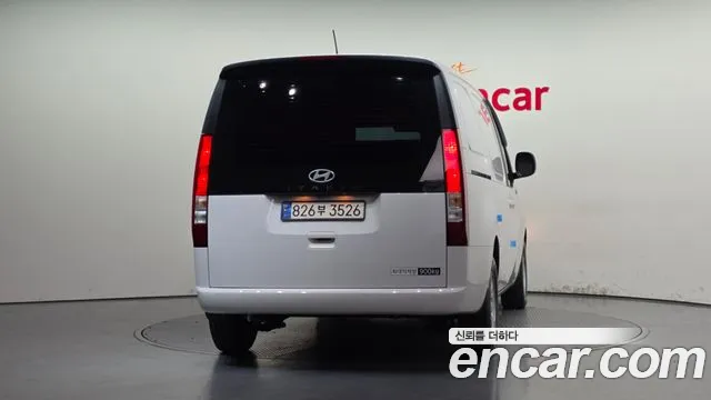 Hyundai Staria — Фото автомобиля 4