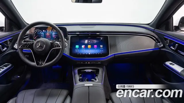 Mercedes-Benz E-Class — Фото автомобиля 7