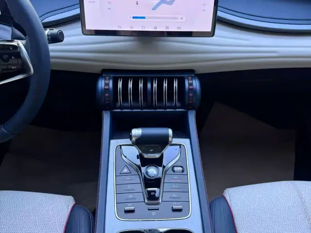 BYD Yuan PLUS — Фото автомобиля 7