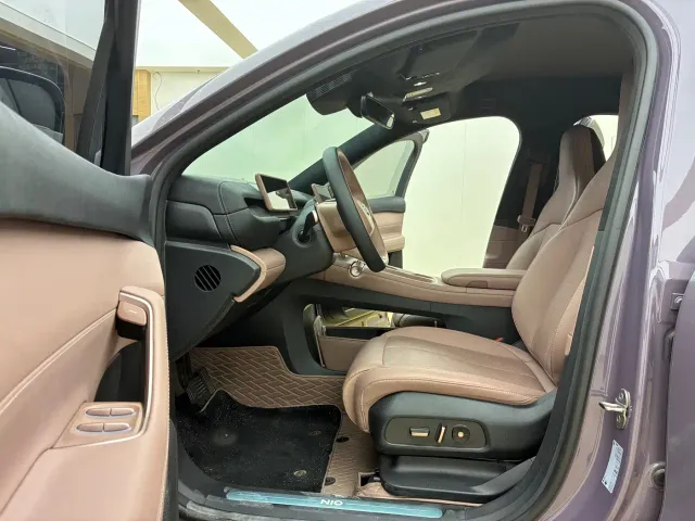 Nio EC6 — Фото автомобиля 9