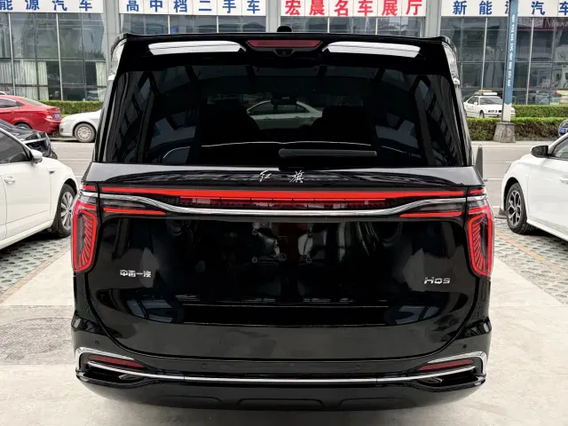 Hongqi HQ9 — Фото автомобиля 5