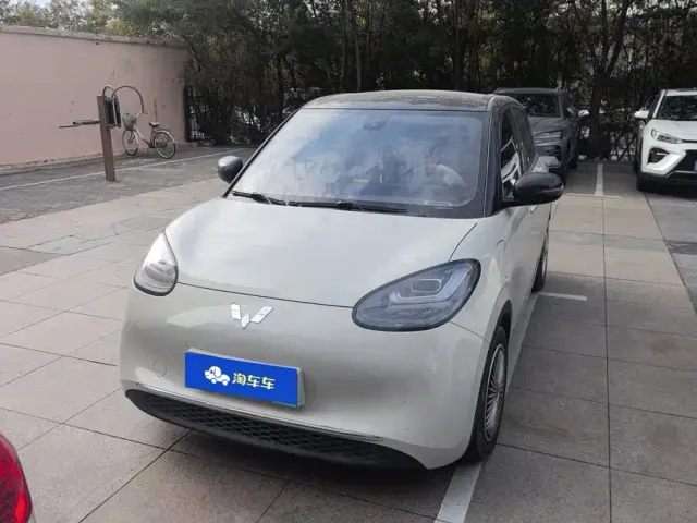 Wuling Bingo — Фото автомобиля 2