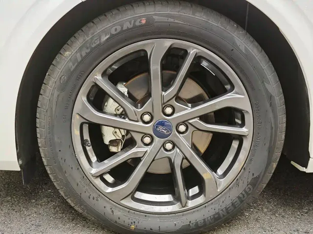 Ford Mondeo — Фото автомобиля 5