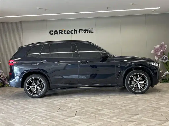 BMW X5 — Фото автомобиля 4