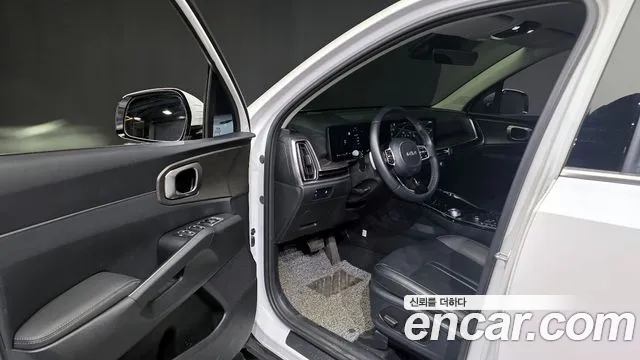 Kia Sorento Новый Sorento 4 поколение Бензин 2.5T 2WD — Фото автомобиля 9