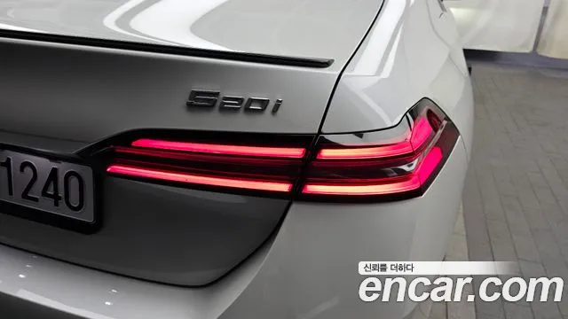 BMW 5-Series — Фото автомобиля 22