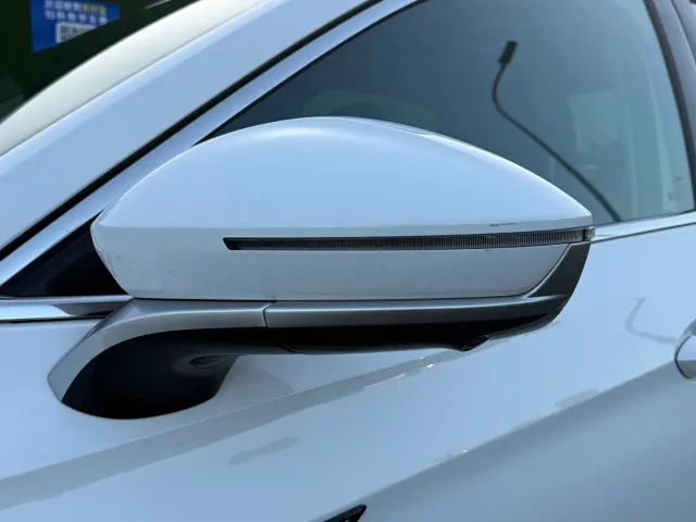 Chery Arrizo 8 — Фото автомобиля 5
