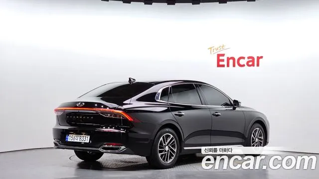 Hyundai Grandeur — Фото автомобиля 2