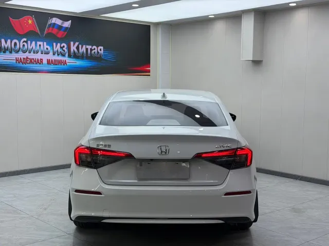 Honda Civic — Фото автомобиля 5