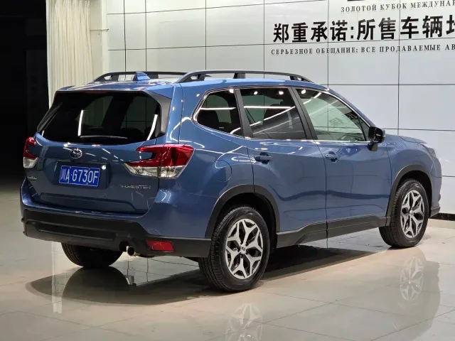 Subaru Forester — Фото автомобиля 6