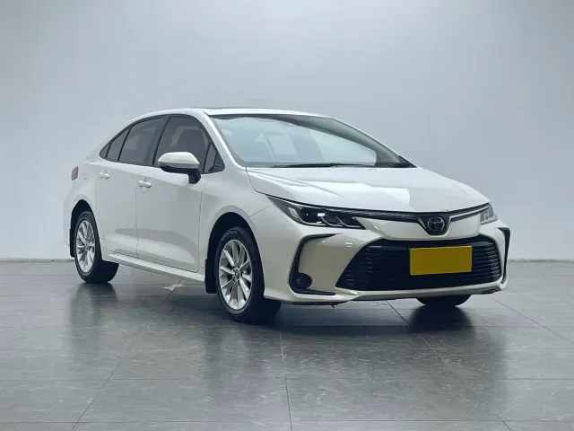 Toyota Corolla — Фото автомобиля 3