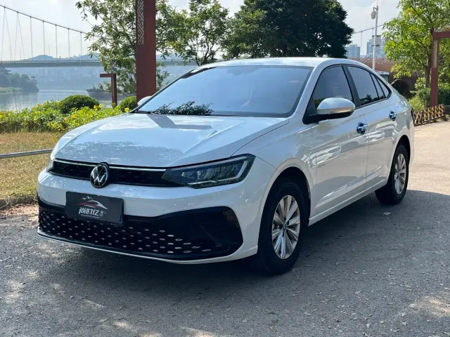 Фотография автомобиля — Volkswagen Lavida