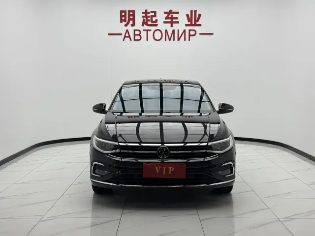 Volkswagen Bora — Фото автомобиля 2