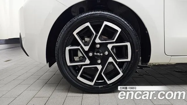 Kia RAY Новый Kia Ray Signature — Фото автомобиля 5