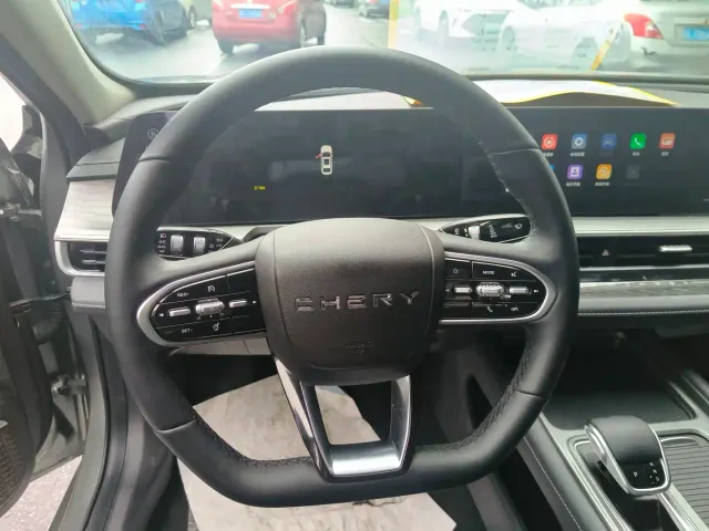Chery Arrizo 8 — Фото автомобиля 5