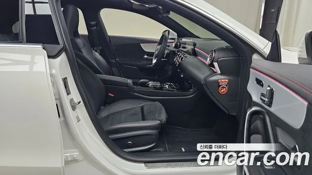 Mercedes-Benz CLA-Class — Фото автомобиля 26