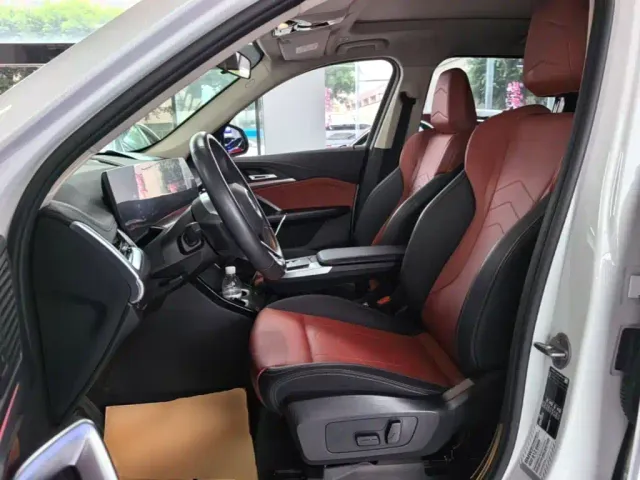 BMW X1 — Фото автомобиля 14