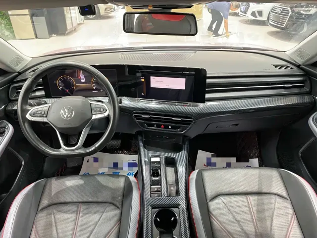 Volkswagen Lamando — Фото автомобиля 7