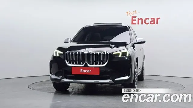BMW X1 — Фото автомобиля 3