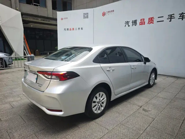 Toyota Corolla — Фото автомобиля 7