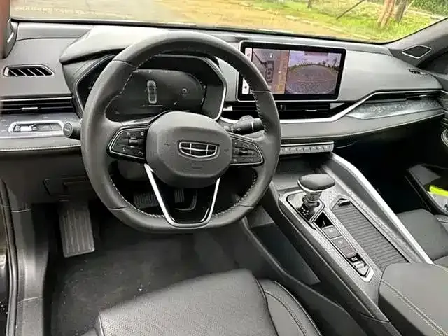 Geely Xingrui — Фото автомобиля 8