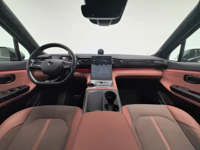 Nio EC6 — Фото автомобиля 5