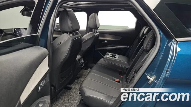Peugeot 3008 — Фото автомобиля 10