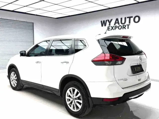 Nissan X-Trail — Фото автомобиля 14