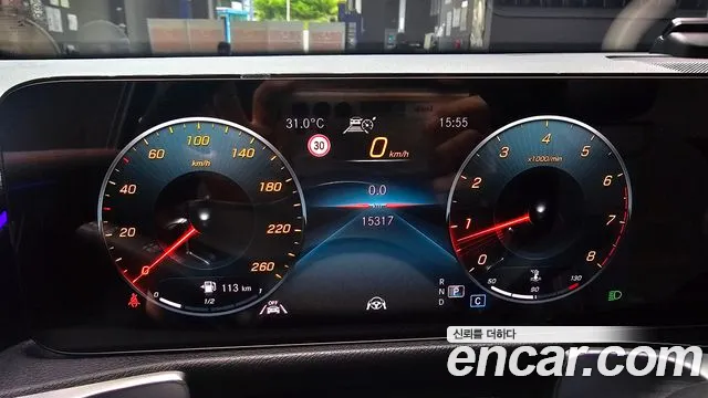 Mercedes-Benz GLB-Class — Фото автомобиля 7