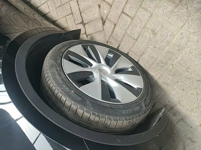 Tesla Model Y — Фото автомобиля 22